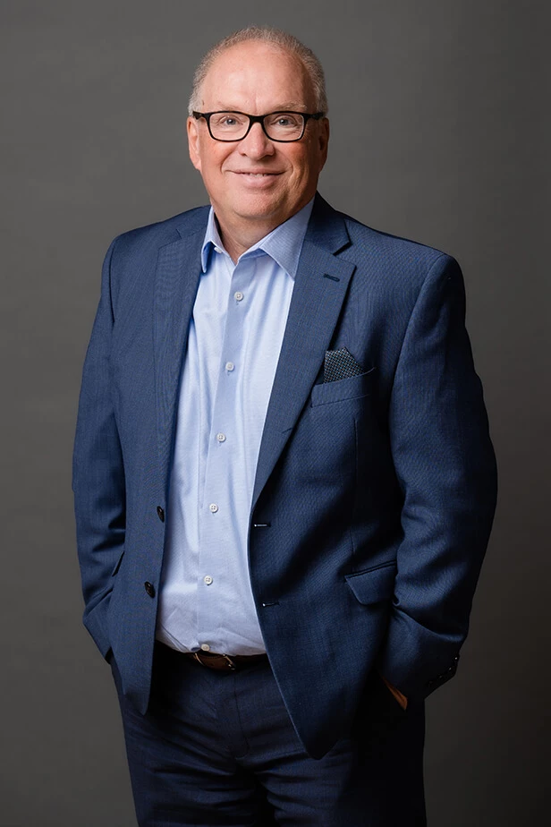 Bob Lees Full Body Photo