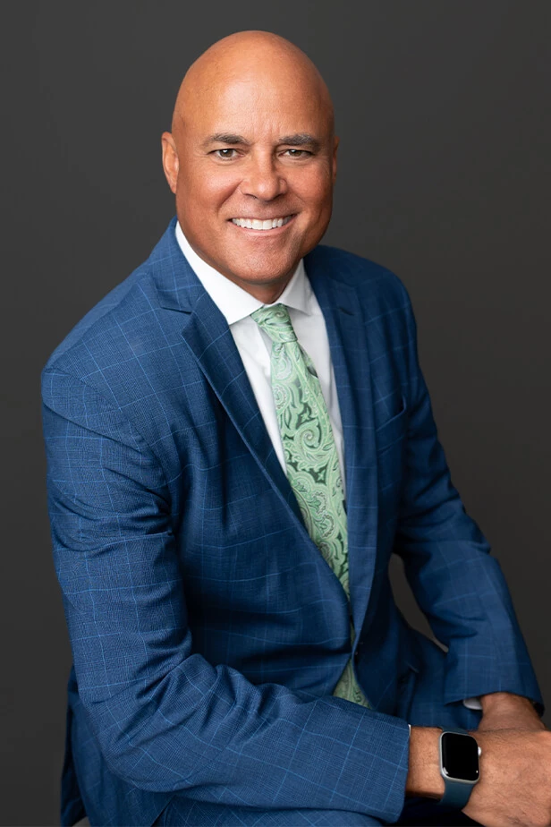 Jeff Robinson Full Body Photo